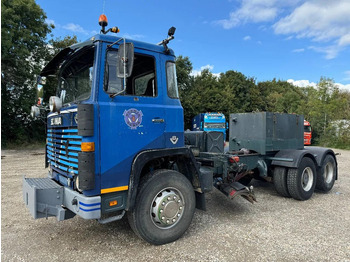 Podvozek s kabinou SCANIA 141