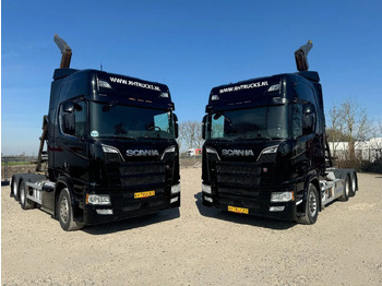 Hákový nosič kontejnerů SCANIA R 580