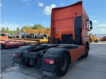 Tahač DAF XF 450 4X2 EURO 6 SKIRTS STANDKLIMA: obrázek 4