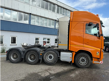 Tahač Volvo FH 4 540, 8X4, 700410 KM, INTARDER TUV 12-02-2026: obrázek 4