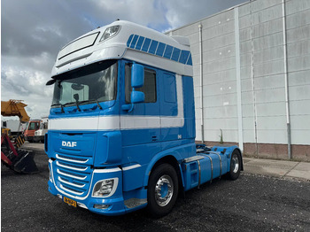 Tahač DAF XF 440