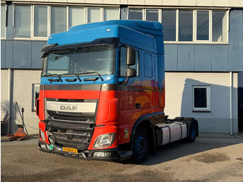 Tahač DAF XF 440