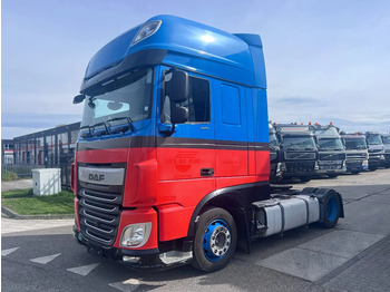 Tahač DAF XF 440