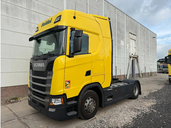 Tahač SCANIA S 450