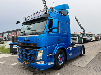 Tahač VOLVO FM 370