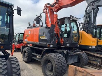 Kolesové rýpadlo HITACHI ZX170W