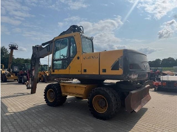 Kolesové rýpadlo VOLVO EW180
