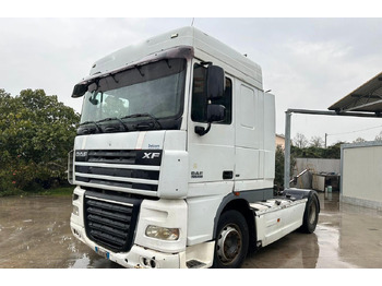 Tahač Trattore Daf XF: obrázek 2