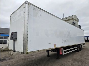 Skříňový návěs FRUEHAUF