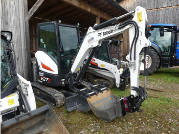 Mini rýpadlo BOBCAT E27