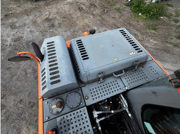 Pásové rýpadlo Doosan DX140 LC-5: obrázek 4