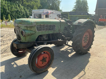 Traktor FENDT Farmer 100