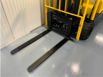 Vysokozdvižný vozík HYSTER - 2018 - J1.8XN - FORKLIFT, TRIPLEX, BLUESPOT, LED LIGHTING: obrázek 4 Vysokozdvižný vozík HYSTER - 2018 - J1.8XN - FORKLIFT, TRIPLEX, BLUESPOT, LED LIGHTING: obrázek 4