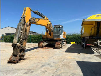 Pásové rýpadlo LIEBHERR R 946
