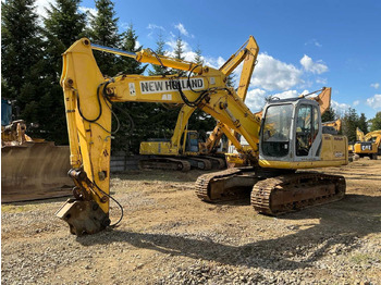 Pásové rýpadlo NEW HOLLAND E215B