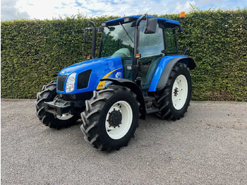 Traktor NEW HOLLAND TL90
