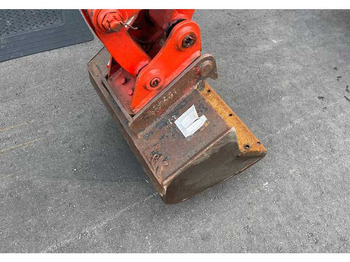 Mini rýpadlo Takeuchi TB016 Hybrid: obrázek 4 Mini rýpadlo Takeuchi TB016 Hybrid: obrázek 4