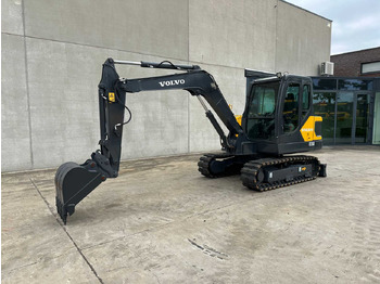 Pásové rýpadlo VOLVO EC55D