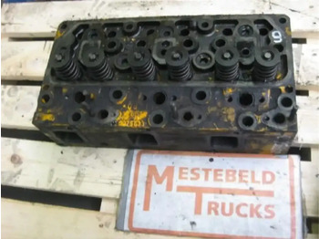 Motor a díly DAF
