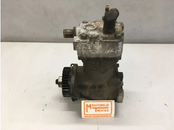 Motor a díly DAF