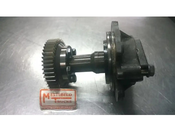 Motor a díly DAF