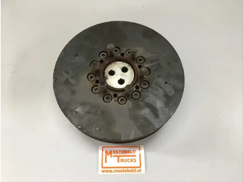 Motor a díly DAF