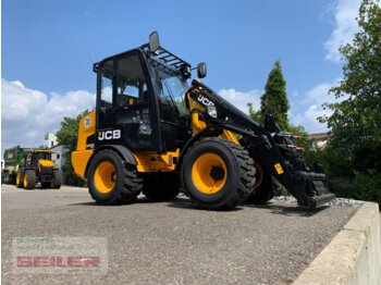 Kloubový nakladač JCB