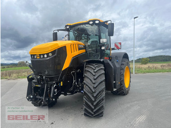 Traktor JCB