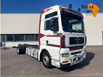 Podvozek s kabinou MAN TGA 18.460