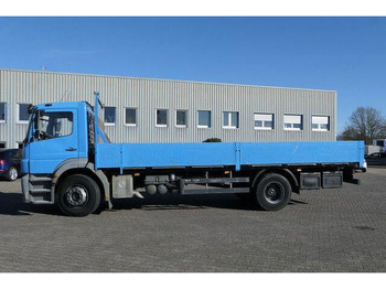 Nákladní automobil valníkový/ Plošinový Mercedes-Benz 1824 L Axor 4x2, 3. Sitz, AHK, Gerüstbau, Klima: obrázek 2 Nákladní automobil valníkový/ Plošinový Mercedes-Benz 1824 L Axor 4x2, 3. Sitz, AHK, Gerüstbau, Klima: obrázek 2