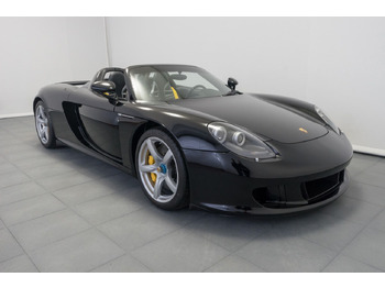Osobní auto PORSCHE