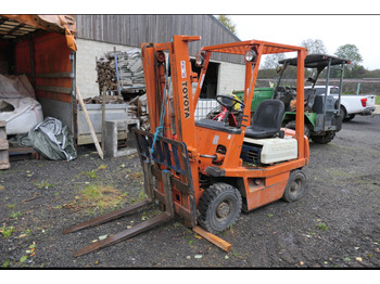 Vysokozdvižný vozík TOYOTA