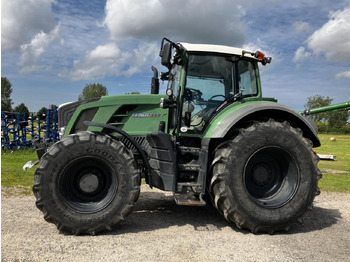 Traktor FENDT 828 Vario