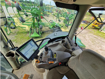 Traktor John Deere 6215R: obrázek 5