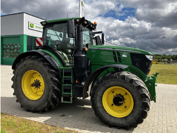 Traktor John Deere 6250R: obrázek 2