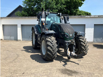 Traktor Valtra T154 Active: obrázek 2