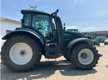 Traktor Valtra T154 Active: obrázek 3