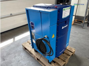 Mobilní kompresor Compair L07 - 7,5A Schroefcompressor 750L/min als nieuw!: obrázek 2