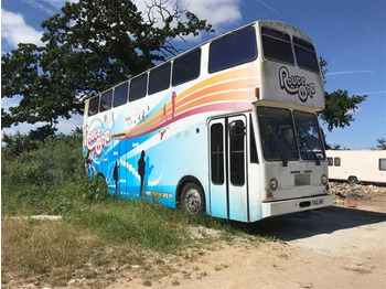 Dvoupatrový autobus