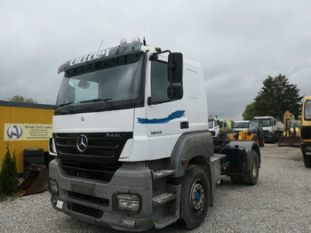 Tahač MERCEDES-BENZ Axor 1843