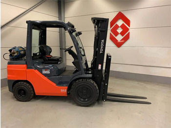 Plynový vysokozdvižný vozík TOYOTA