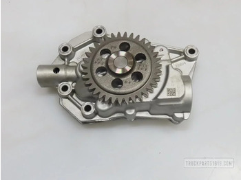 Motor a díly DAF