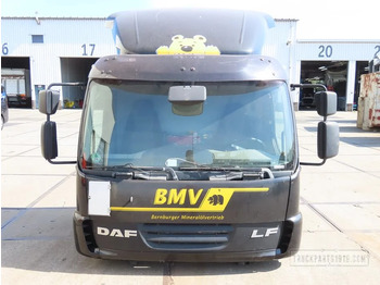Kabina a interiér DAF LF 45