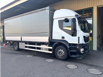 Plachtový nákladní auto IVECO Stralis