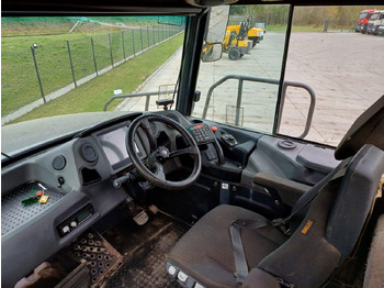 Kloubový sklápěč Bell B30E: obrázek 4
