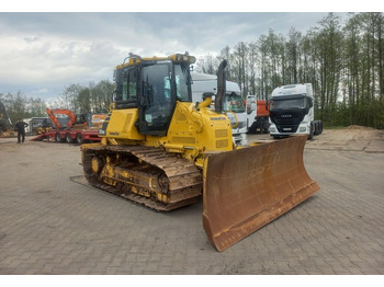 Buldozer Komatsu D51PX-24: obrázek 3