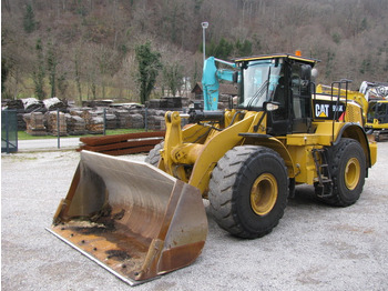 Kolový nakladač CATERPILLAR 966K