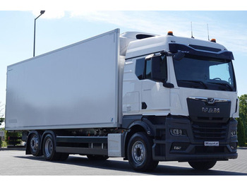 Chladírenský nákladní automobil MAN TGX
