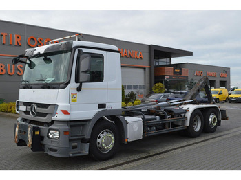 Hákový nosič kontejnerů MERCEDES-BENZ Actros 2541