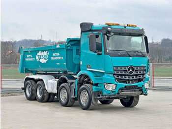 Sklápěč MERCEDES-BENZ Arocs 4142